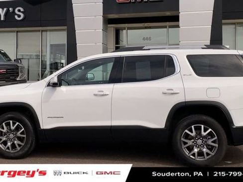 Certified 2023 GMC Acadia SLE w/ Driver Convenience Package image 6