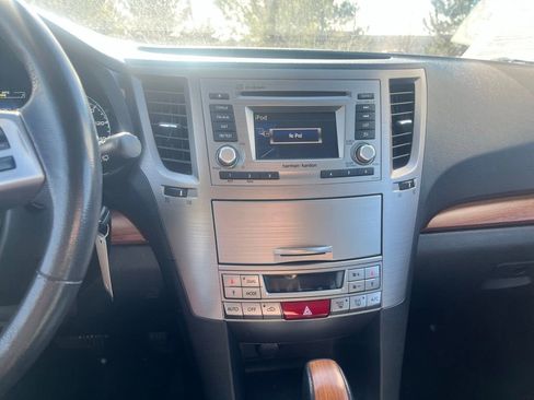 Used 2013 Subaru Outback 2.5i Limited w/ Moonroof Pkg image 21