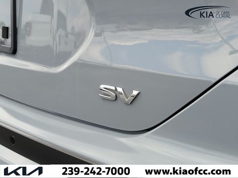 Used 2022 Nissan Kicks SV FWD image 10