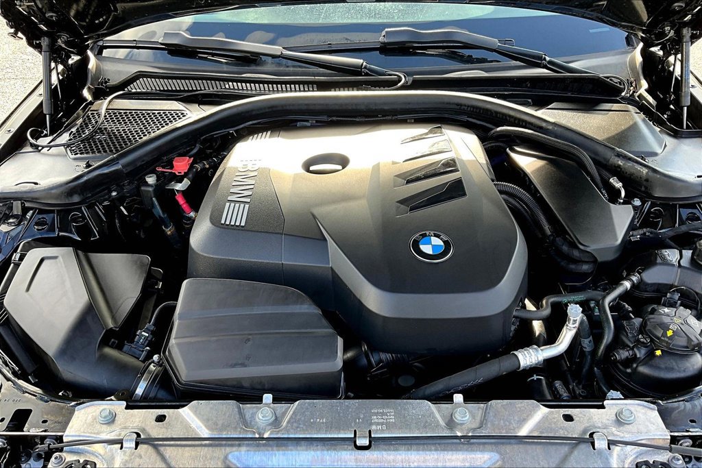 Used 2025 BMW 330i Sedan RWD image 31