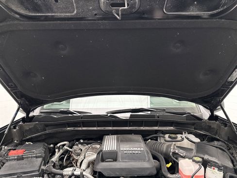 Used 2025 GMC Sierra 1500 Elevation image 44