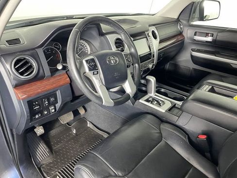 Used 2016 Toyota Tundra Limited w/ Limited Premium Package AWD/4WD image 3