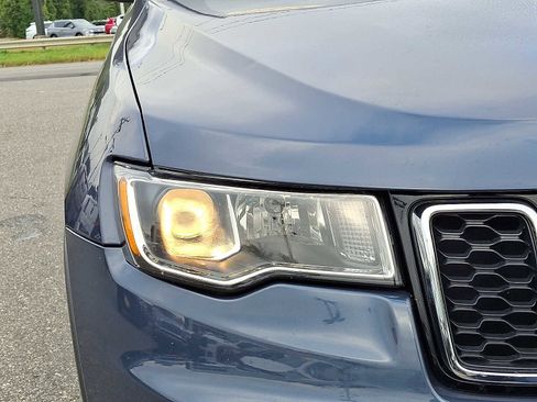 Used 2021 Jeep Grand Cherokee Limited image 9