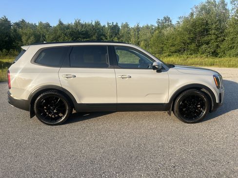 Used 2021 Kia Telluride SX w/ SX Prestige Package AWD/4WD image 8