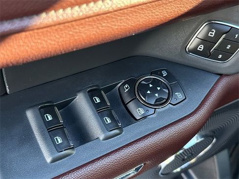 Used 2024 Ford Expedition Max Limited image 22