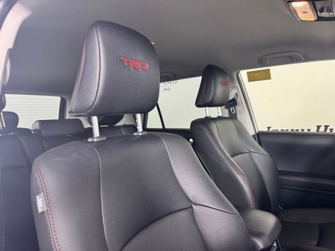 Used 2024 Toyota 4Runner TRD Off-Road Premium image 27