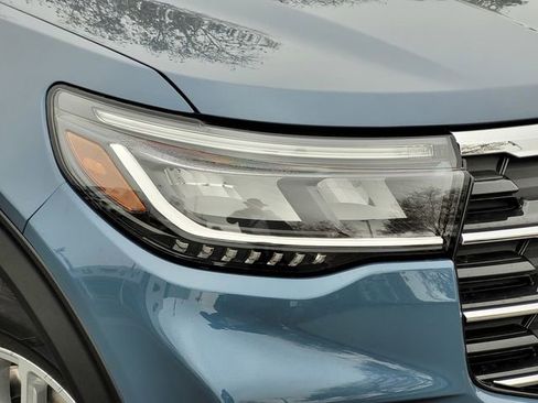 New 2026 Ford Explorer Active image 10