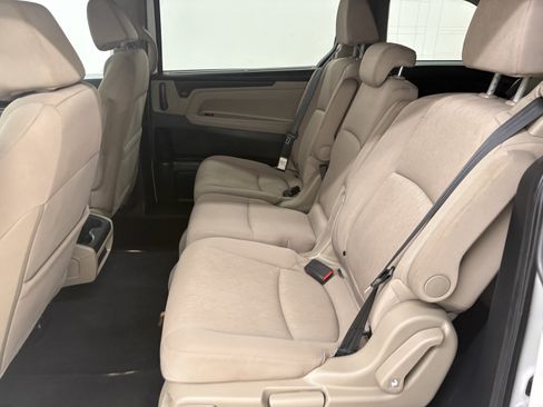 Used 2020 Honda Odyssey EX image 12