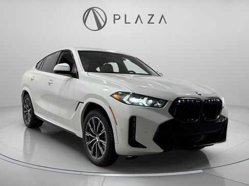 New 2026 BMW X6 xDrive40i w/ Executive Package image 7