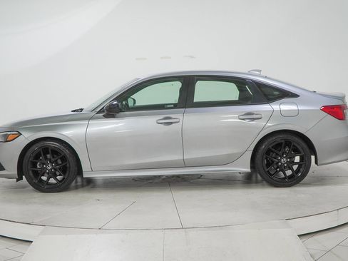 Used 2023 Honda Civic Sport image 6