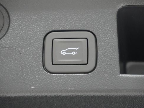 New 2026 Chevrolet Equinox RS w/ Convenience Package III image 7