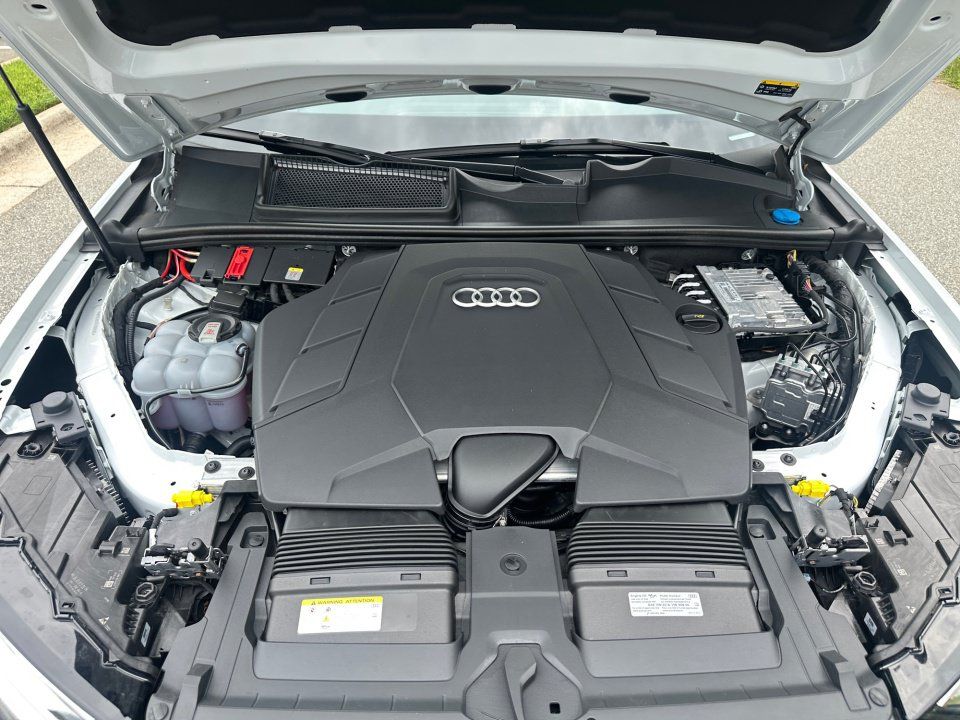 Certified 2026 Audi Q7 3.0T Premium Plus AWD/4WD image 16