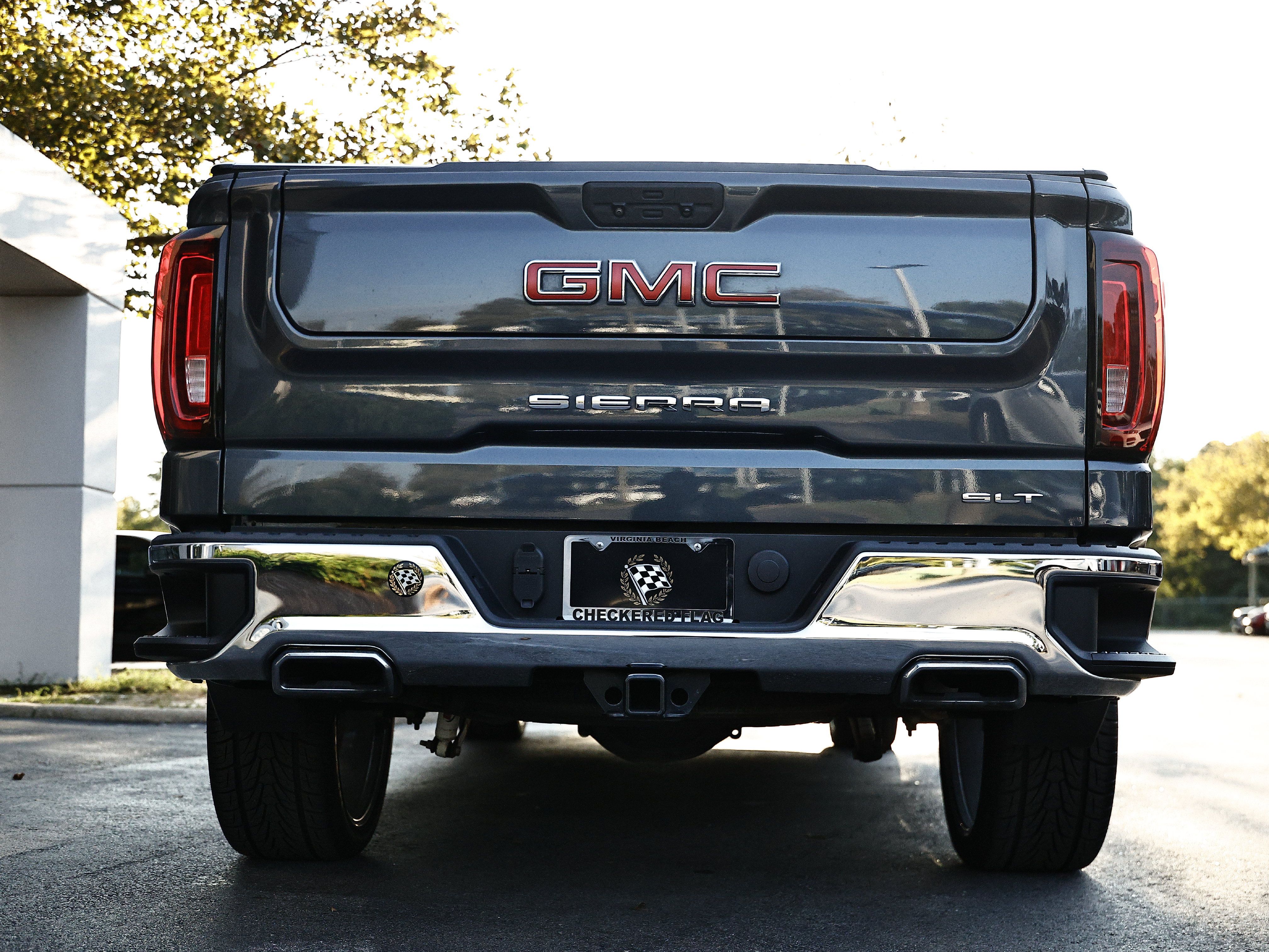 Used 2022 GMC Sierra 1500 SLT AWD/4WD image 12
