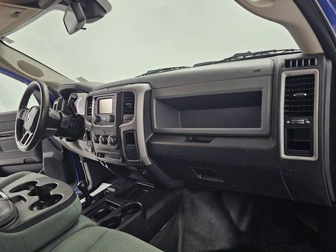 Used 2016 RAM 2500 Tradesman w/ Popular Equipment Group image 9