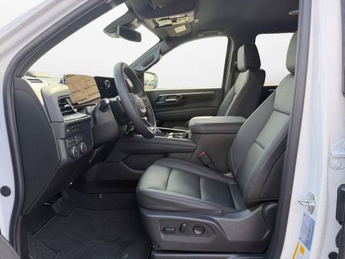 New 2026 Chevrolet Tahoe LT image 9