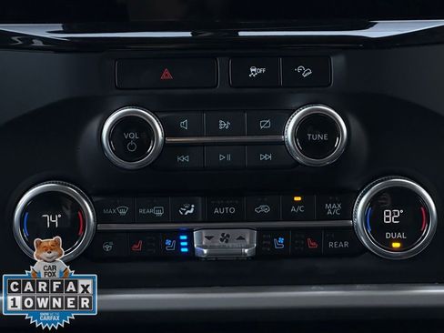 Used 2023 Ford Expedition Max XLT image 16