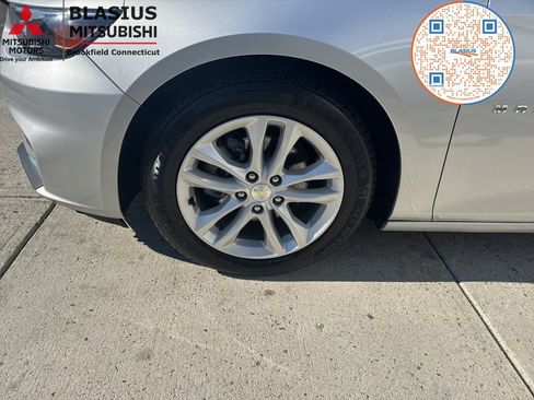 Used 2018 Chevrolet Malibu Hybrid FWD image 4