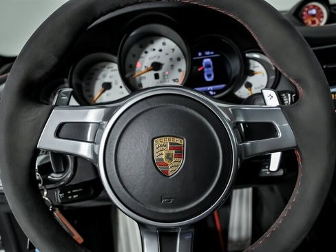 Used 2015 Porsche 911 GT3 RWD image 24