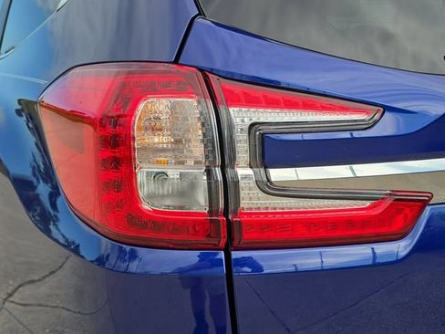 Used 2026 Subaru Ascent Limited AWD/4WD image 7