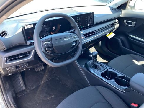 New 2026 Kia K4 FWD image 13
