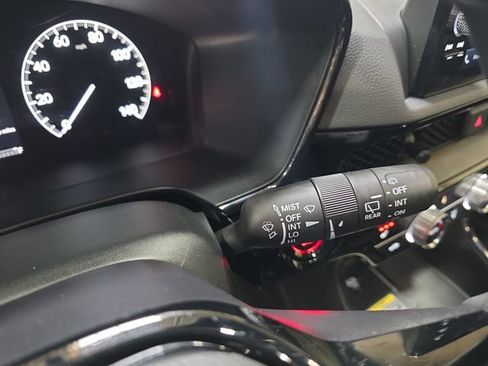 Used 2023 Honda CR-V EX-L image 33