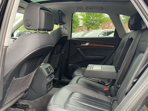 Used 2023 Audi Q5 2.0T Premium w/ Convenience Package AWD/4WD image 17