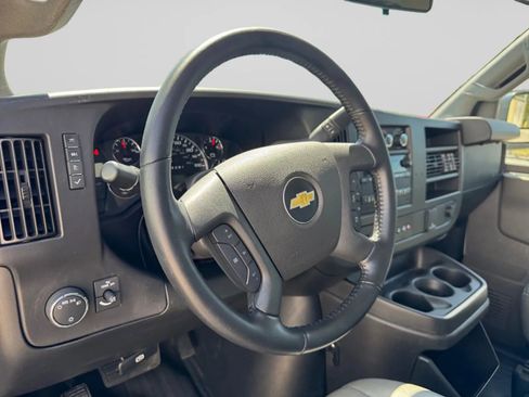 Used 2020 Chevrolet Express 2500 w/ Driver Convenience Package image 20