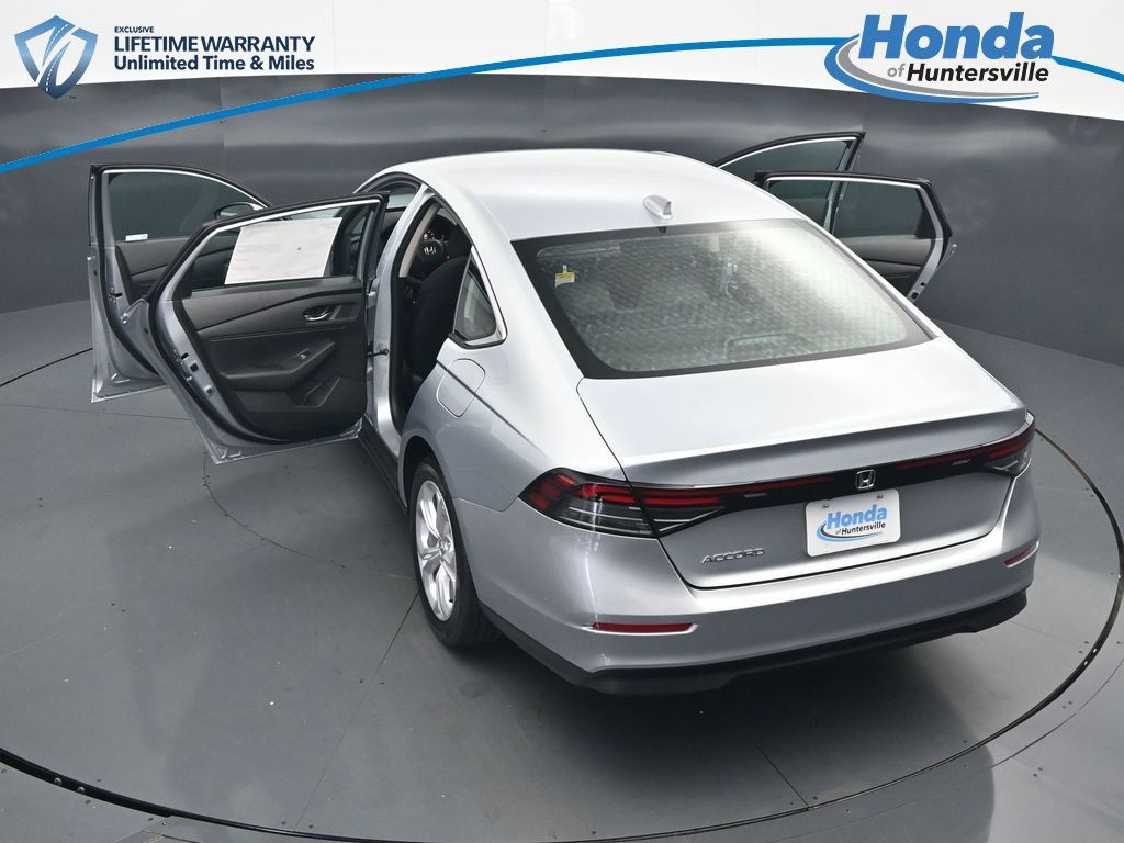 New 2026 Honda Accord LX image 33