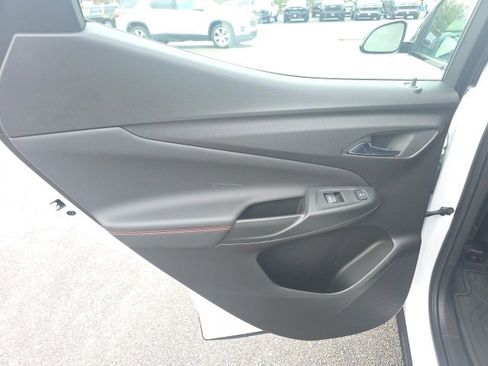Used 2023 Chevrolet Bolt EUV Premier w/ Sun & Sound Package image 33