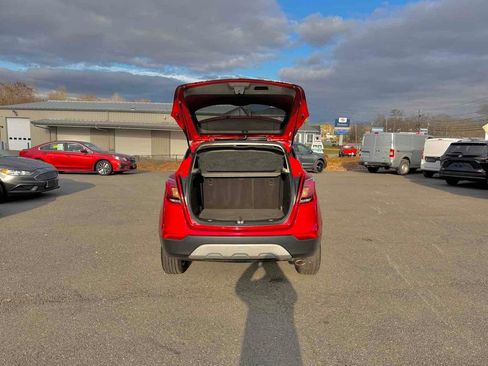 Used 2017 Buick Encore Preferred image 30