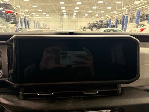 New 2026 Jeep Gladiator Sport image 14