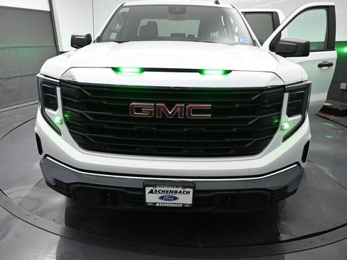 Used 2024 GMC Sierra 1500 Pro w/ Pro Value Package AWD/4WD image 17