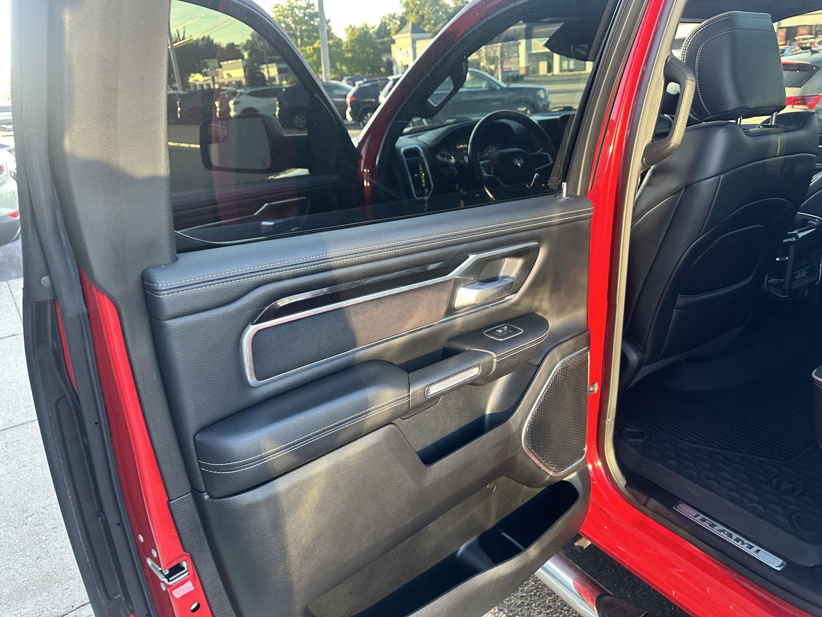 Used 2021 RAM 1500 Laramie w/ Sport Appearance Package AWD/4WD image 22
