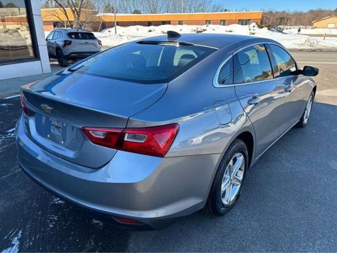 Used 2023 Chevrolet Malibu LS w/ Driver Confidence Package FWD image 12