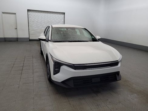 Used 2025 Kia K4 FWD image 14