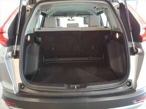 Used 2017 Honda CR-V LX image 18