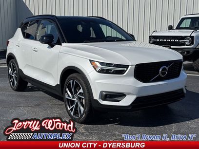 Used 2021 Volvo XC40 T5 R-Design w/ Climate Package