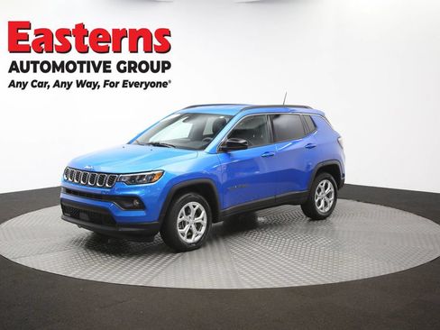 Used 2024 Jeep Compass Latitude AWD/4WD image 54