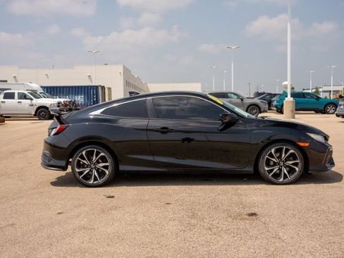 Used 2018 Honda Civic Si image 8