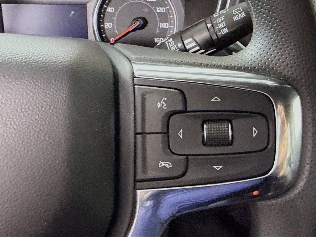 Used 2026 Chevrolet Blazer LT w/ Convenience Package AWD/4WD image 14