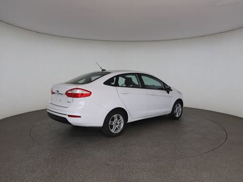 Used 2019 Ford Fiesta SE FWD image 19