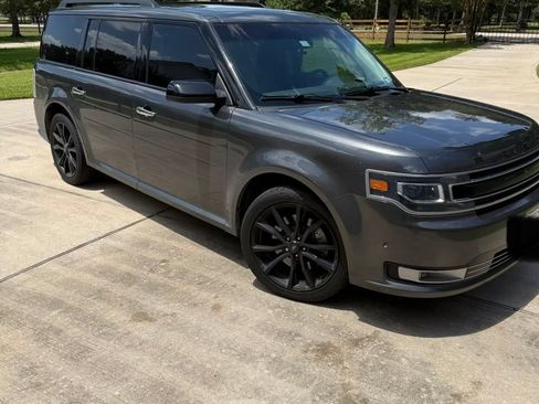 Used 2016 Ford Flex Limited w/ Equipment Group 301A FWD image 2