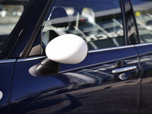 Used 2017 MINI Cooper S image 11