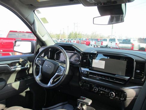 Certified 2023 Chevrolet Silverado 1500 RST image 22