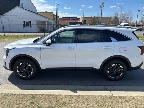 New 2026 Kia Sorento S AWD/4WD image 30