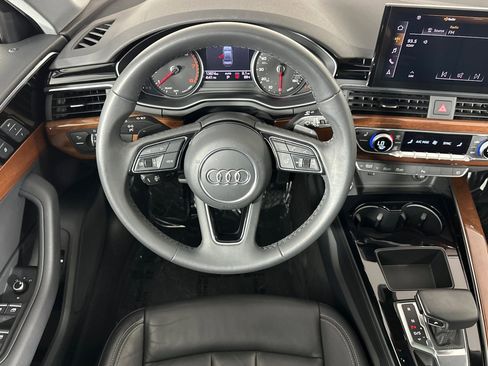 Used 2023 Audi A4 2.0T Premium w/ Convenience Package image 13