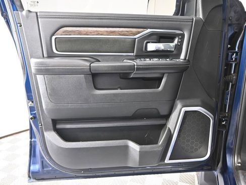 Used 2021 RAM 2500 Laramie AWD/4WD image 18