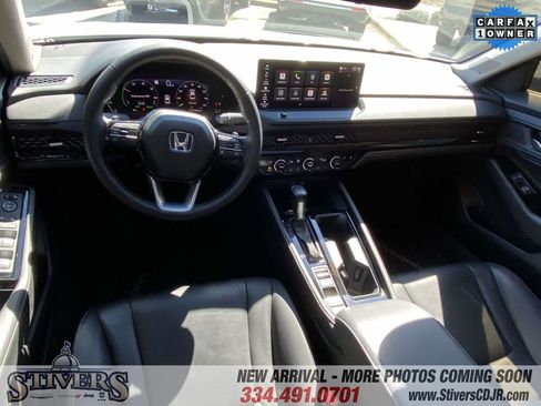 Used 2023 Honda Accord Touring image 15