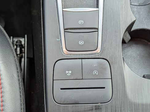 Used 2025 Ford Escape ST-Line image 28