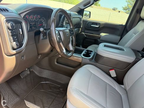 Used 2019 Chevrolet Silverado 1500 LT Trail Boss AWD/4WD image 21